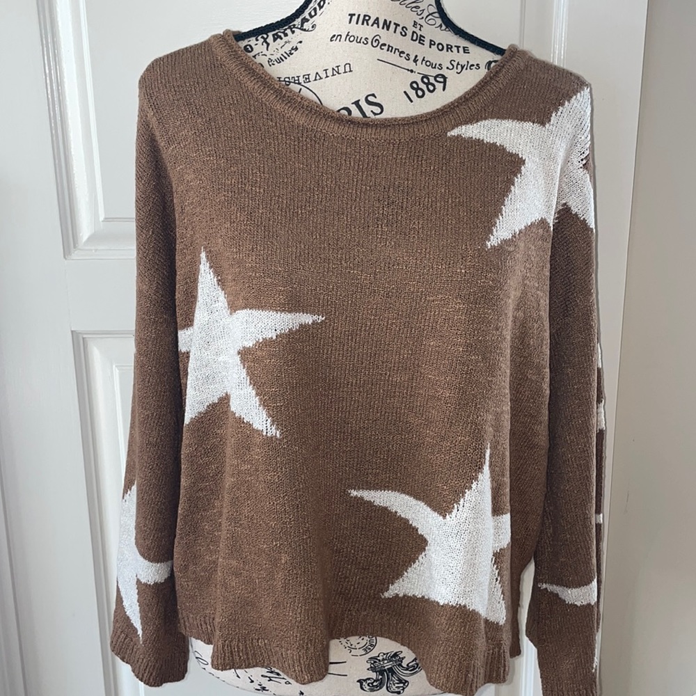 NWOT Camel Knit Star Sweater with Bell Sleeves - Picture 2 of 12